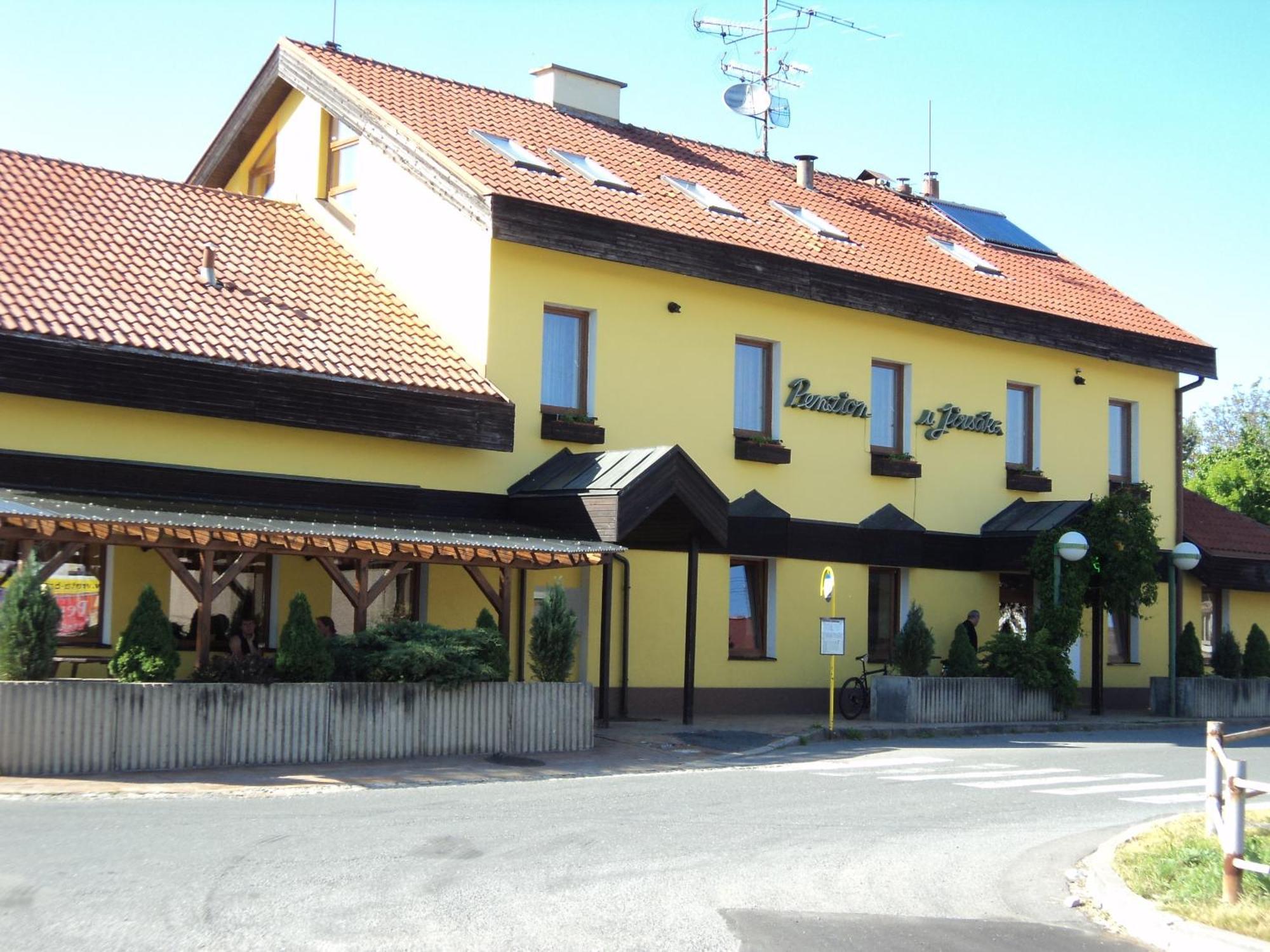 Penzion U Jirsaka Vikyrovice Экстерьер фото